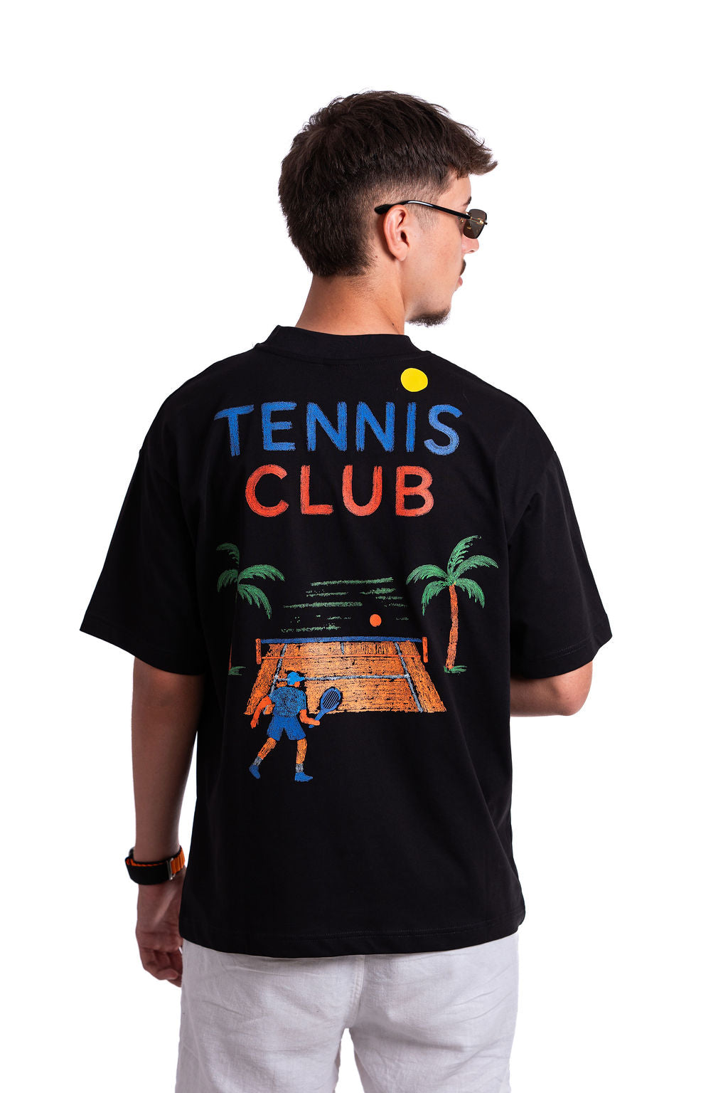 Тениска "Tennis Club" в Черно